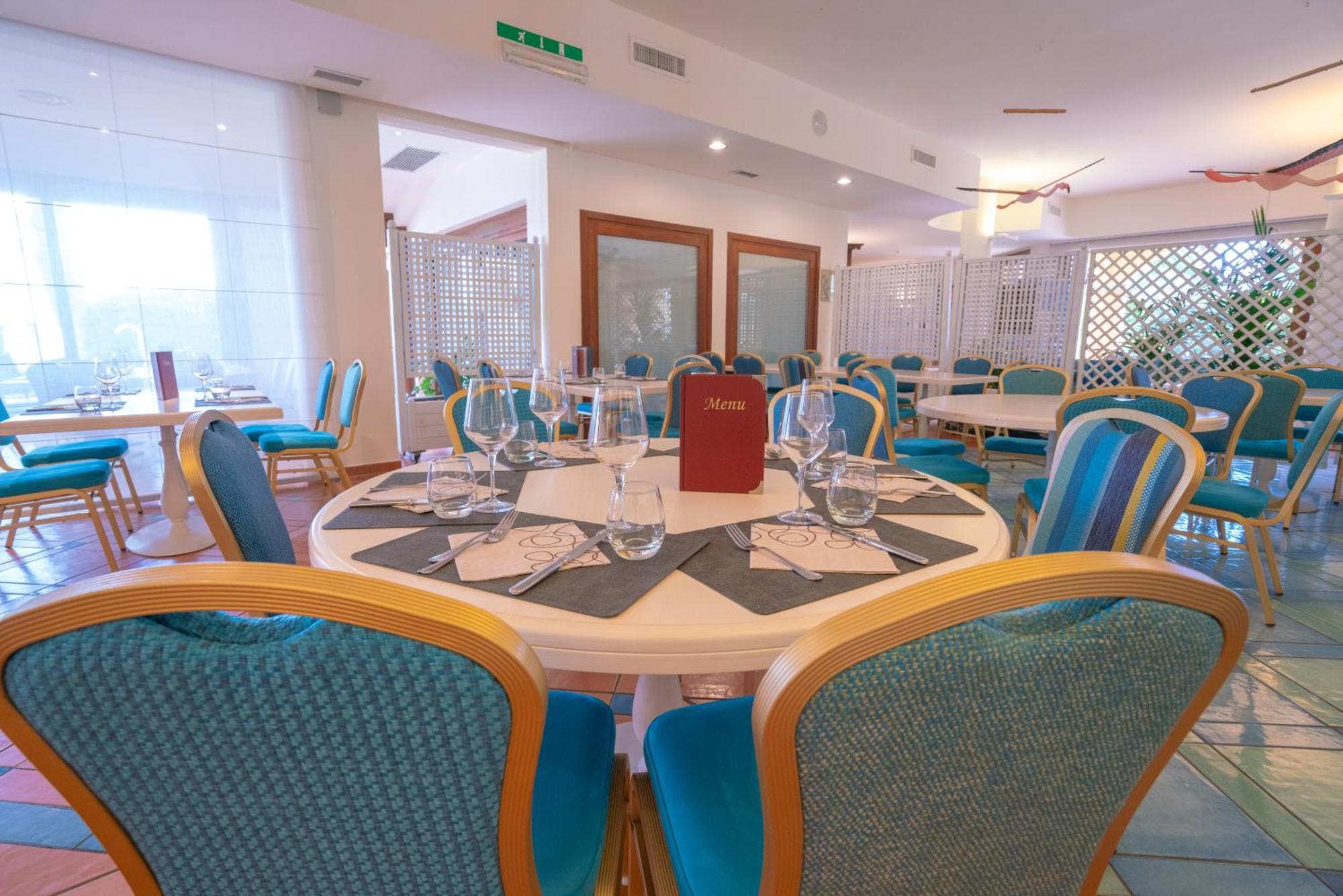 Hotel Santa Gilla Капотерра Екстер'єр фото